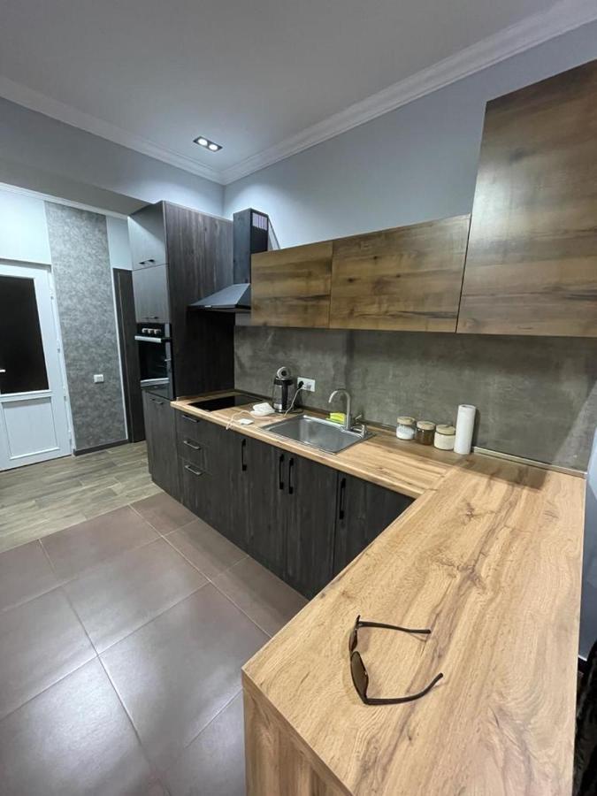 One Central Apartment Erywań Zewnętrze zdjęcie