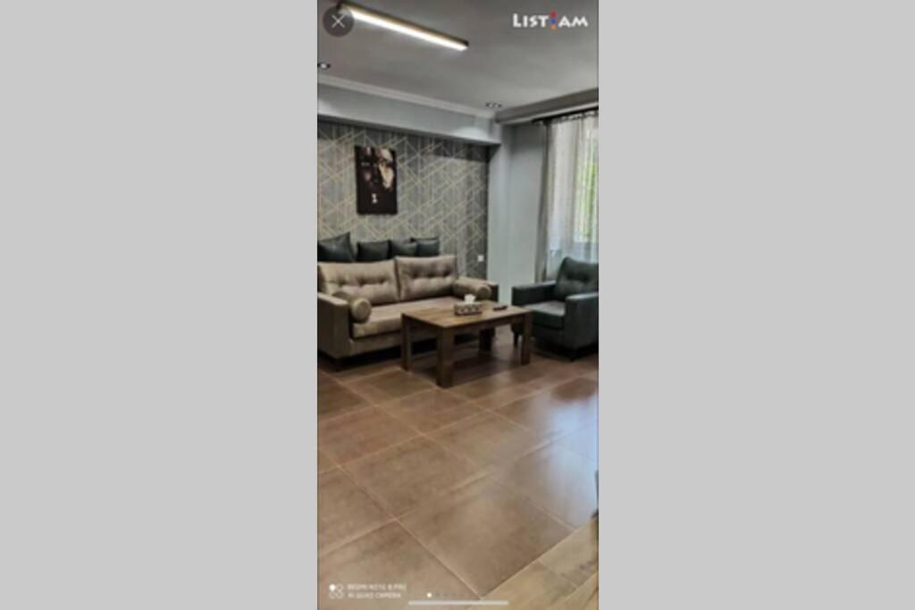 One Central Apartment Erywań Zewnętrze zdjęcie