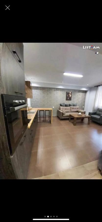 One Central Apartment Erywań Zewnętrze zdjęcie